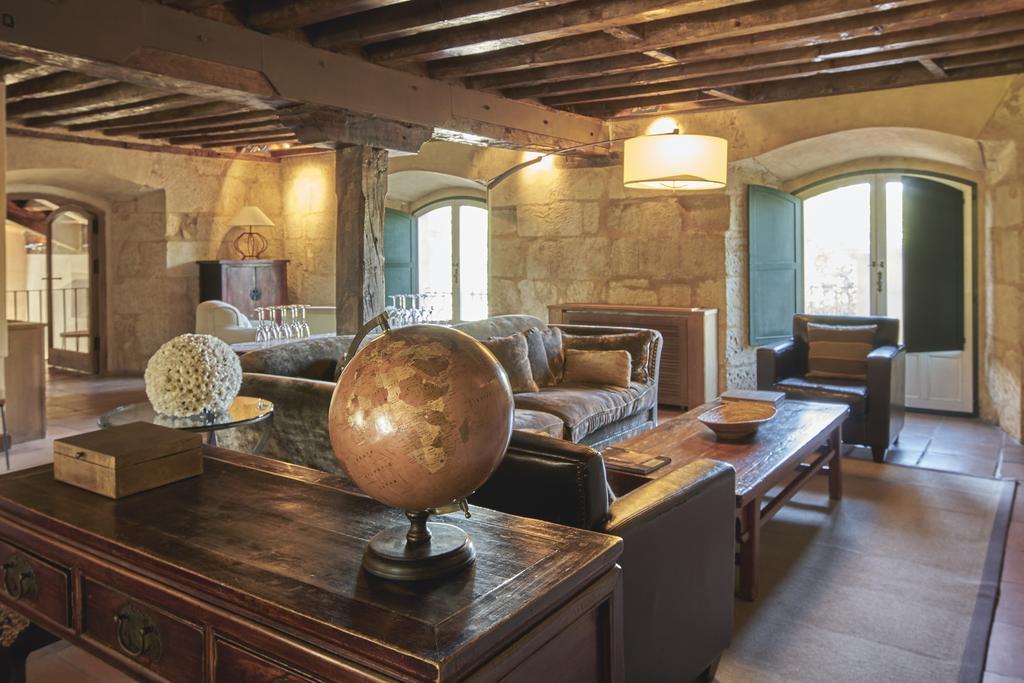 Hacienda Zorita Wine Hotel & Spa Valverdon Bagian luar foto The interior of the hotel